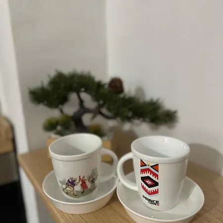 Aaaa Tirana