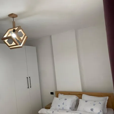 Aaaa Apartment